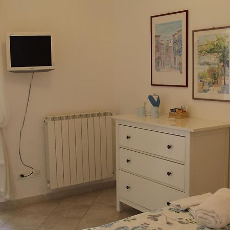 La Stanza Di Vali Guest House Сперлонга Екстериор снимка